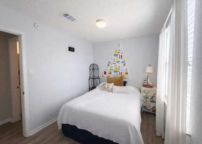Apartment Sea Horse 611- 2 Min Walk 2 *